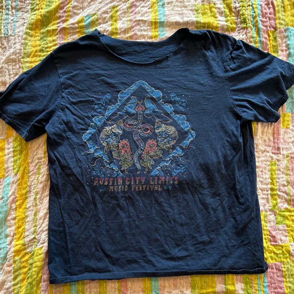 Flattering Scoop Neck Austin City Limits Music Festival Graphic Tee